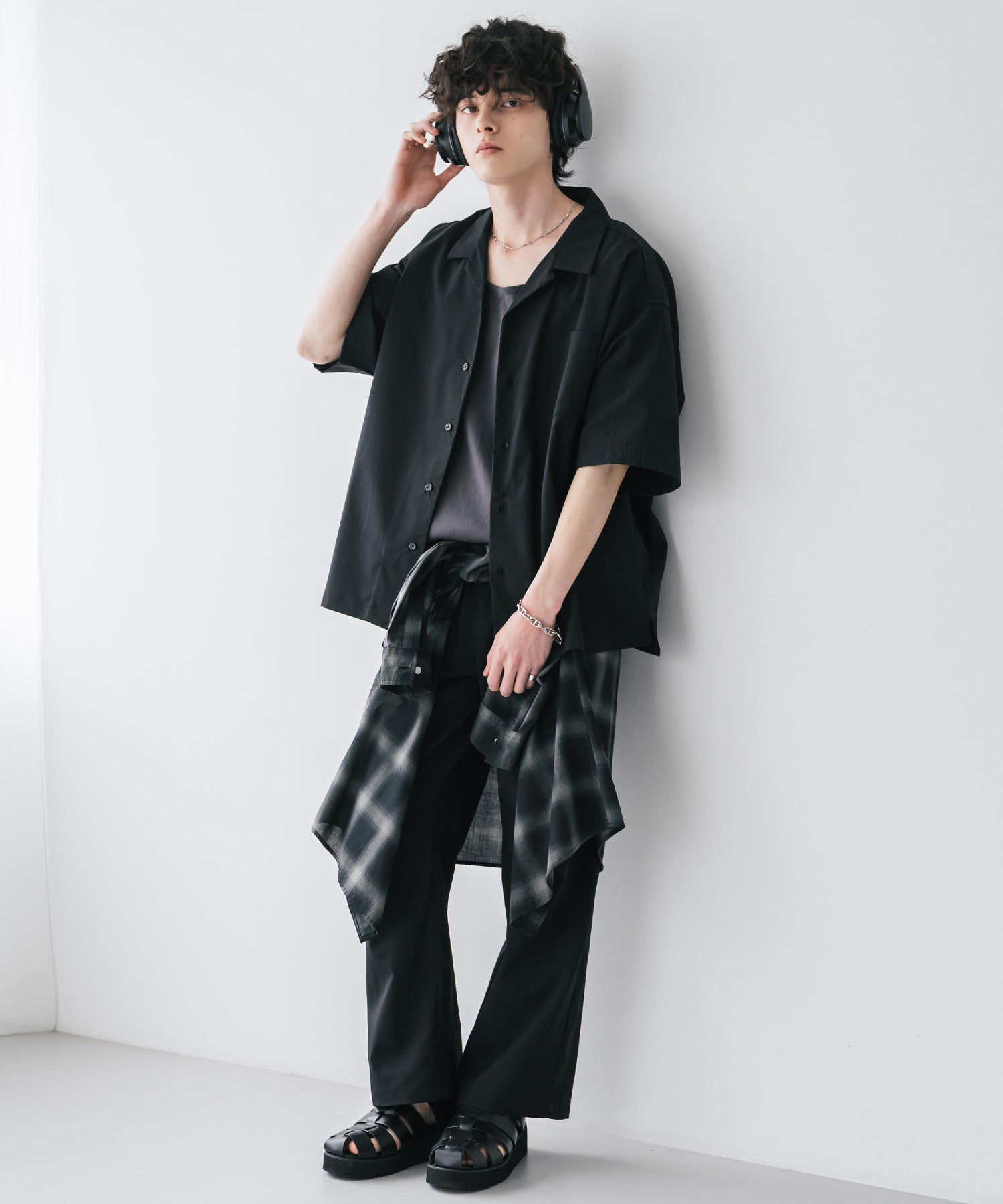 新色追加 セットアップ 接触冷感 多機能素材 リネンライク半袖開襟シャツ＆セミワイドイージーパンツ 15480