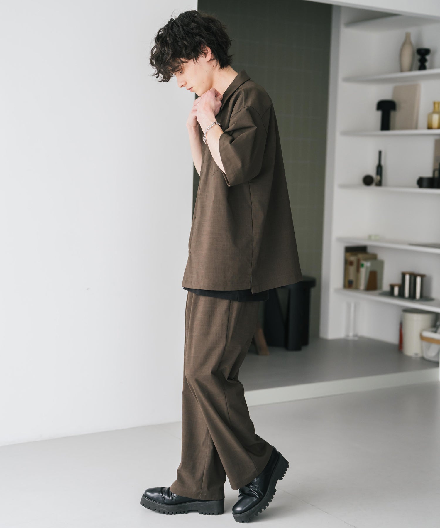 新色追加 セットアップ 接触冷感 多機能素材 リネンライク半袖開襟シャツ＆セミワイドイージーパンツ 15480