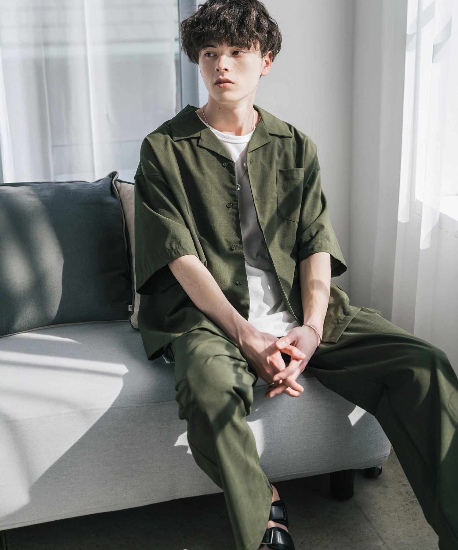 新色追加 セットアップ 接触冷感 多機能素材 リネンライク半袖開襟シャツ＆セミワイドイージーパンツ 15480