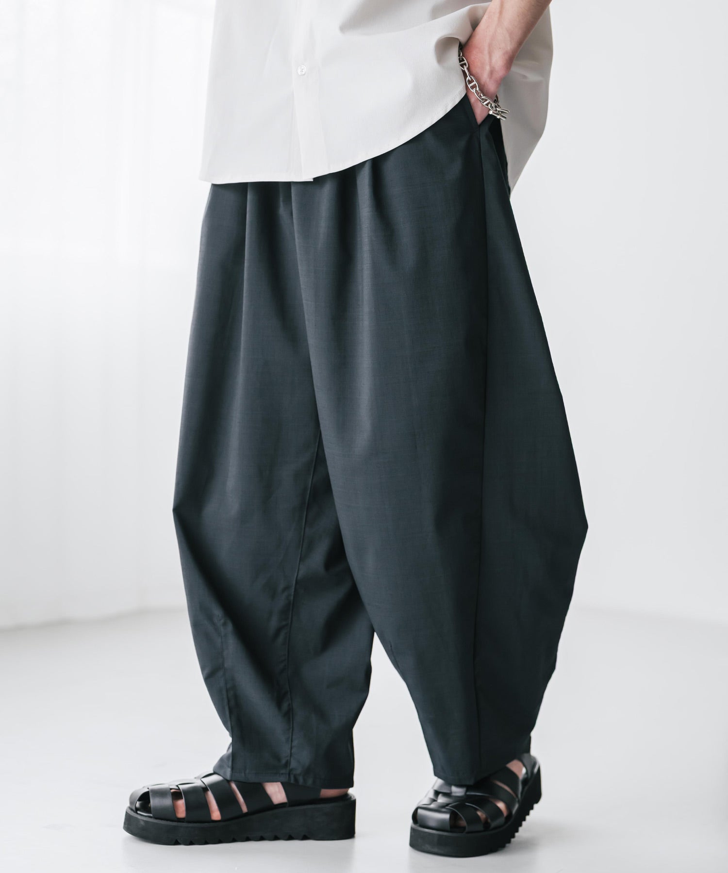 新色追加 接触冷感多機能素材リネンライク ワイドバルーンイージーパンツ 15481