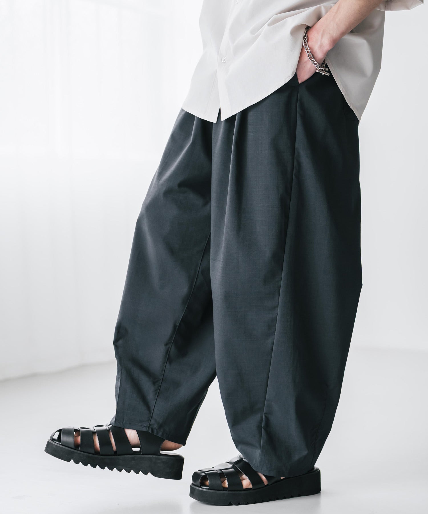 新色追加 接触冷感多機能素材リネンライク ワイドバルーンイージーパンツ 15481