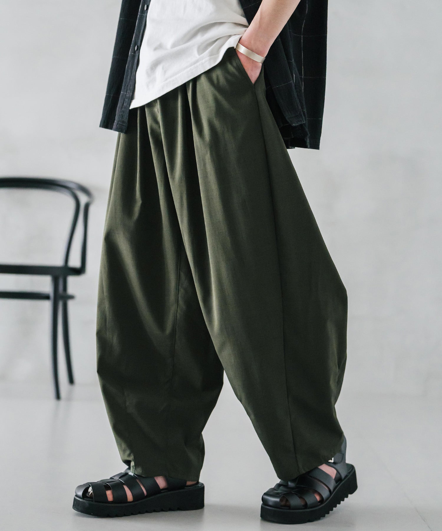 新色追加 接触冷感多機能素材リネンライク ワイドバルーンイージーパンツ 15481