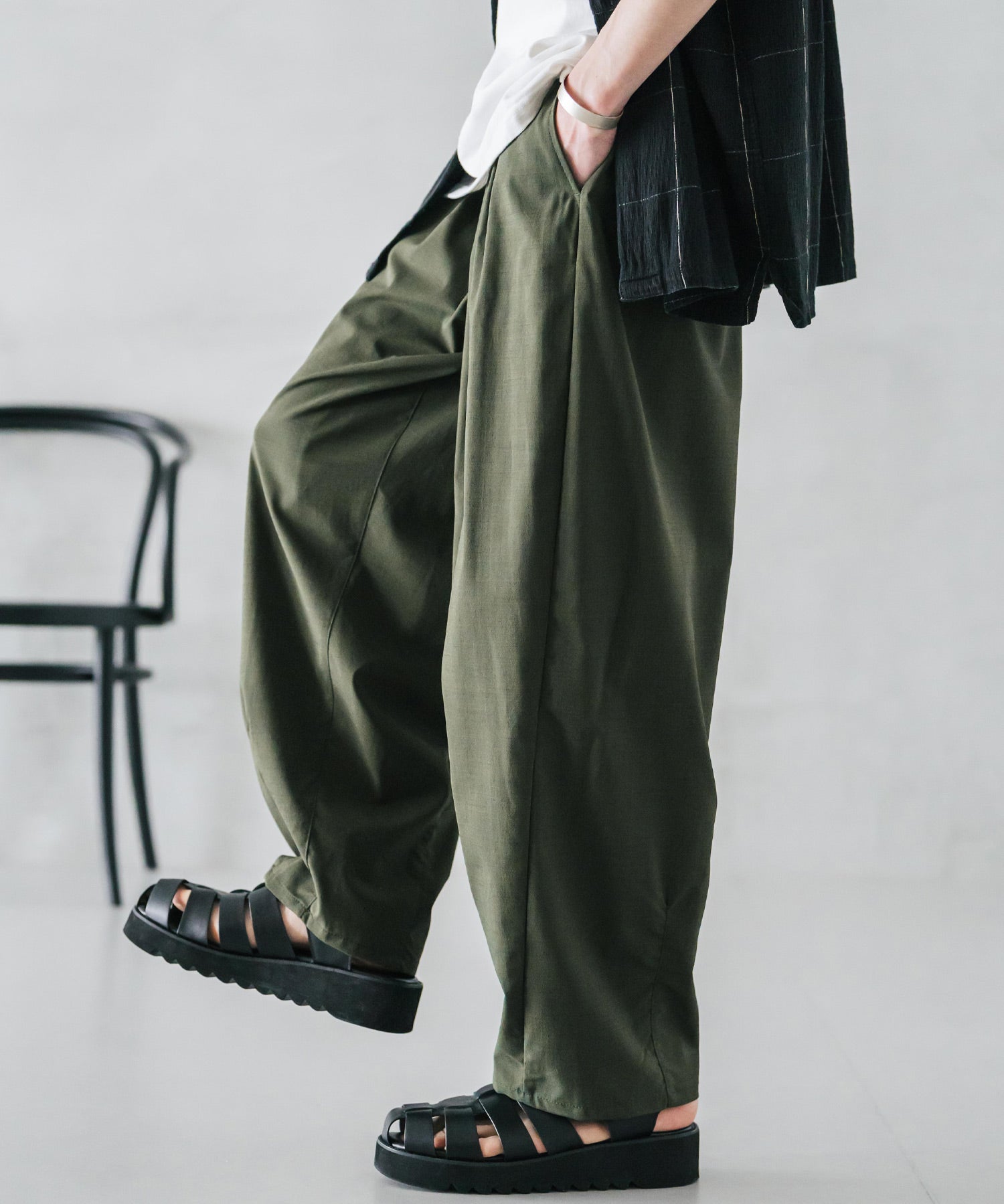 新色追加 接触冷感多機能素材リネンライク ワイドバルーンイージーパンツ 15481