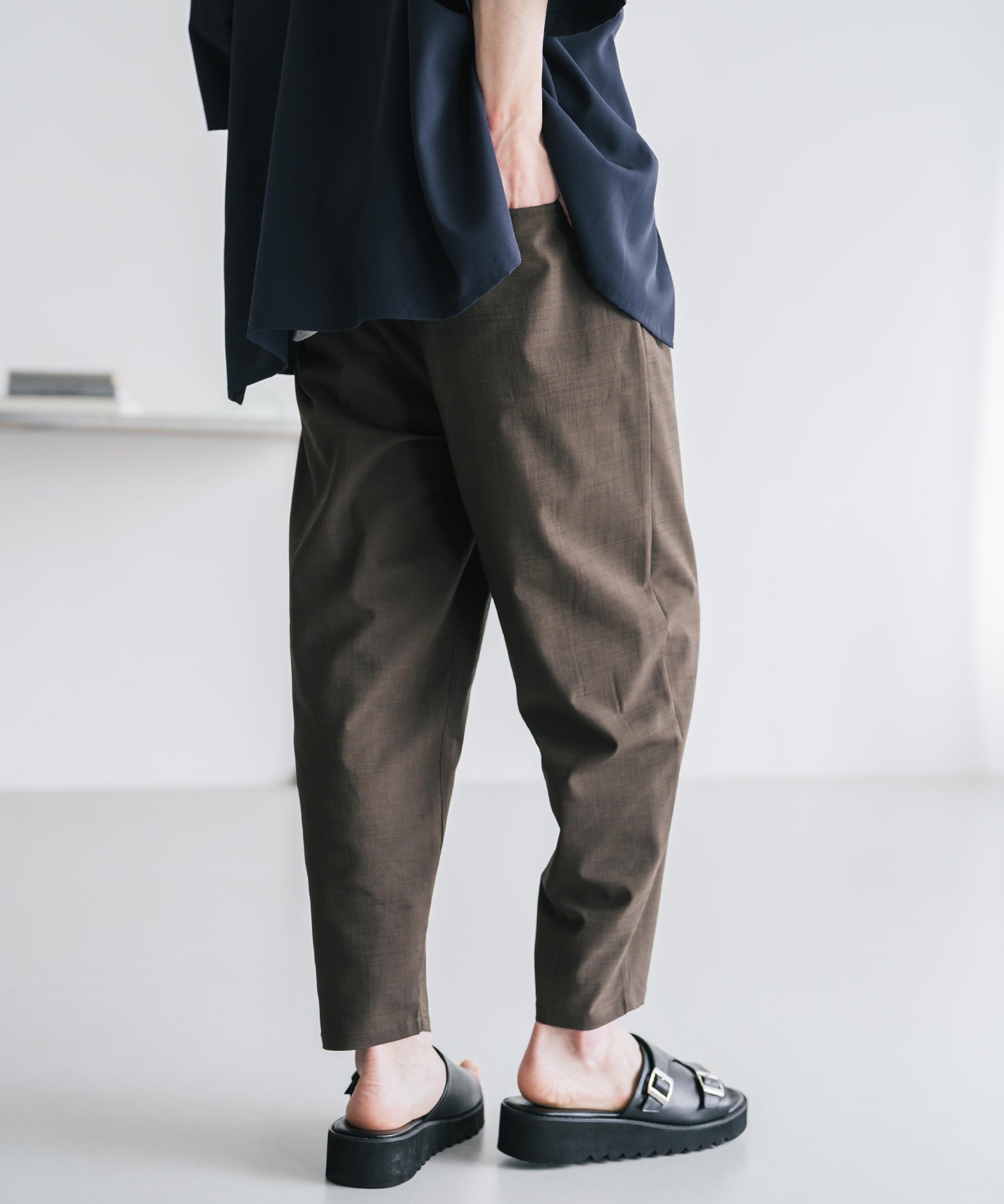 新色追加 接触冷感多機能素材リネンライク アンクルテーパードイージーパンツ 15482