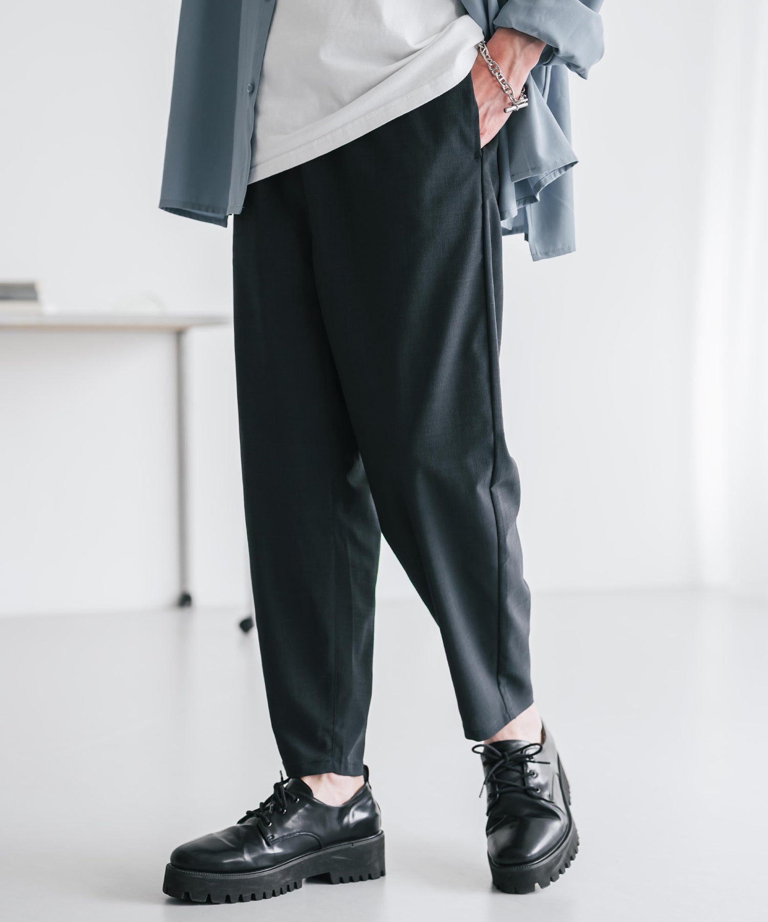 新色追加 接触冷感多機能素材リネンライク アンクルテーパードイージーパンツ 15482