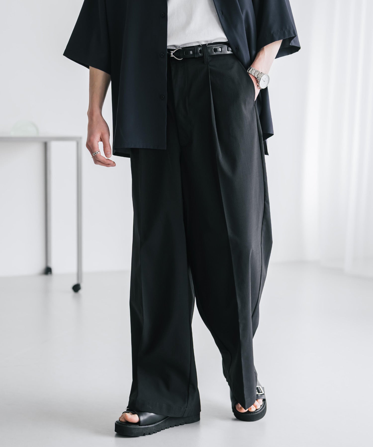 接触冷感 多機能素材リネンライク ワンタックセンタープレスワイドストレートイージーパンツ 15483