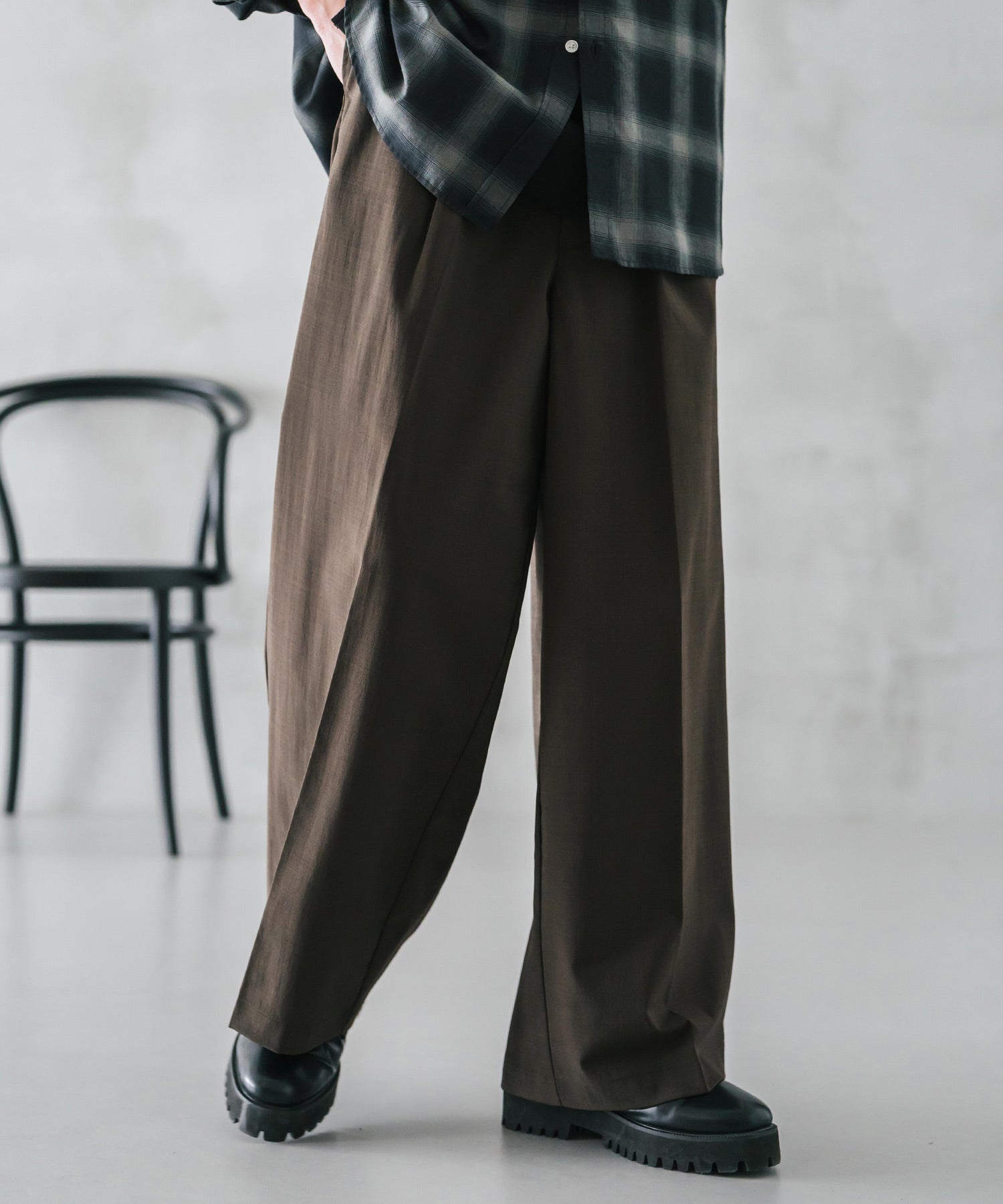 接触冷感 多機能素材リネンライク ワンタックセンタープレスワイドストレートイージーパンツ 15483