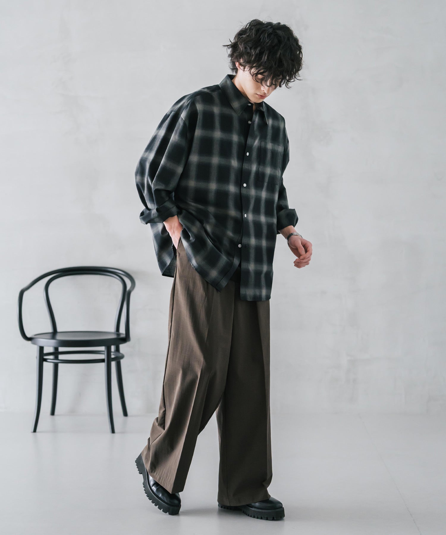 接触冷感 多機能素材リネンライク ワンタックセンタープレスワイドストレートイージーパンツ 15483