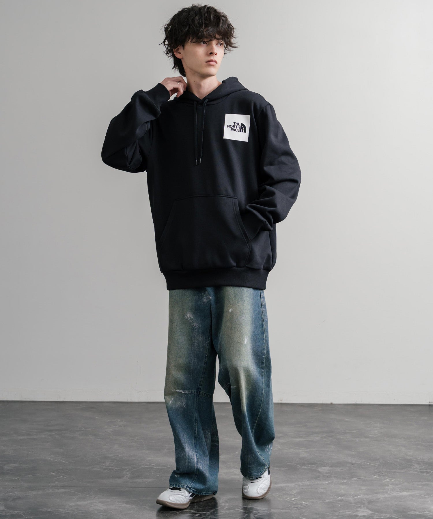 THE NORTH FACE ザ・ノースフェイス FINE HOODIE/裏起毛ロゴワンポイントプルオーバーパーカー 15485