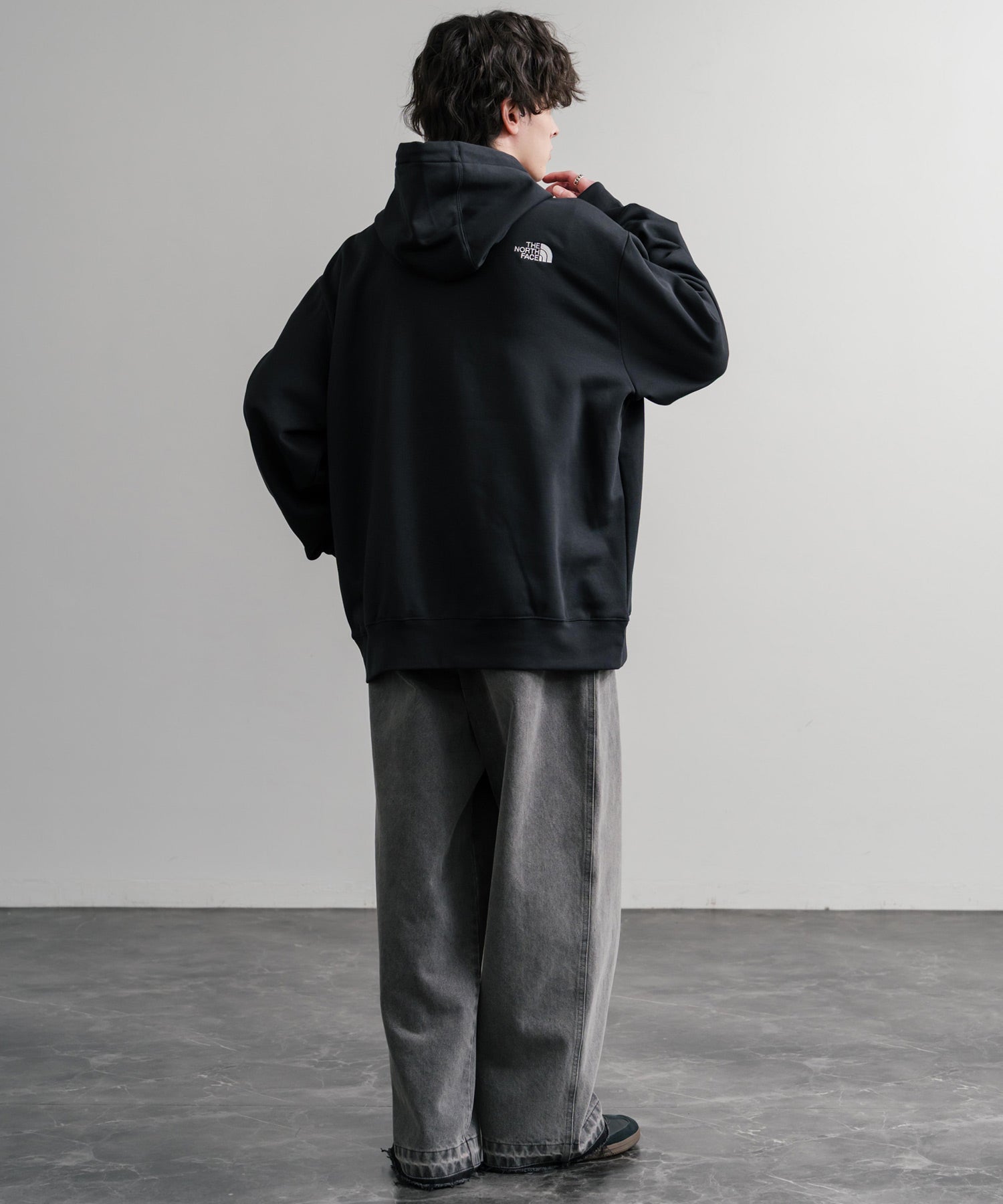 THE NORTH FACE ザ・ノースフェイス ESSENTIAL RELAXED HOODIE/裏起毛