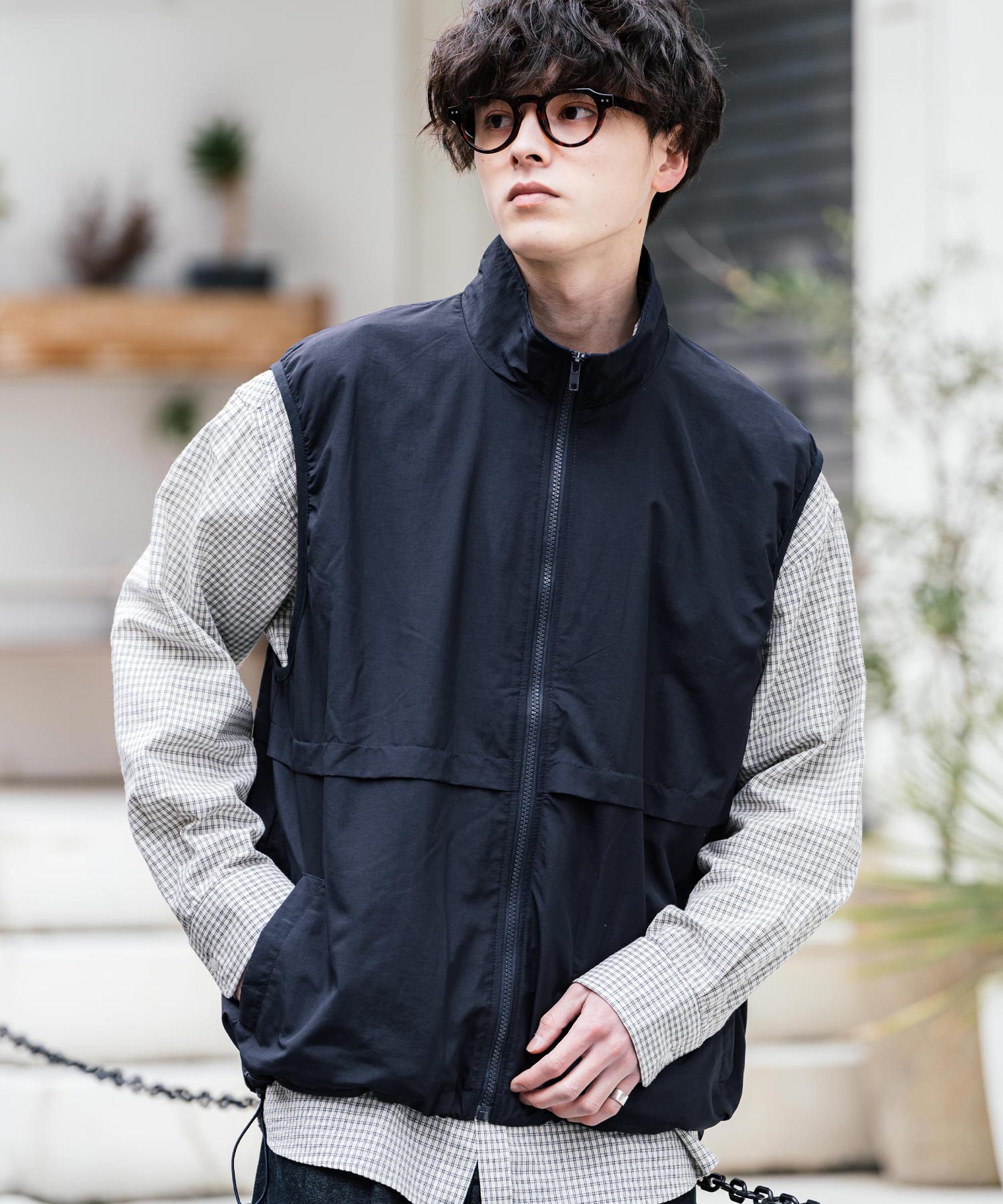 裏メッシュスタンドネック前開きナイロンベスト 15521