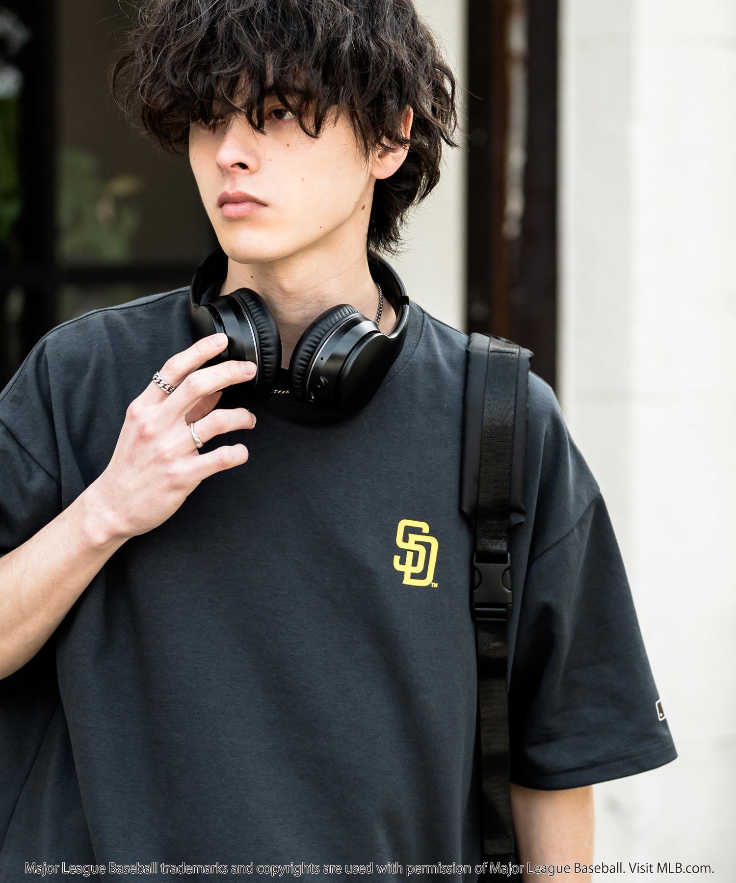 MLB メジャーリーグベースボール 接触冷感UVカットオーバーサイズワンポイントロゴプリント半袖Tシャツ 15530