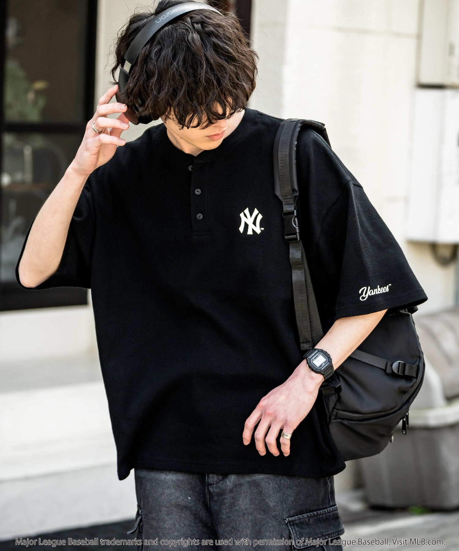 MLB メジャーリーグベースボール オーバーサイズヘンリーネックT/Cワッフルロゴプリント半袖Tシャツ 15531