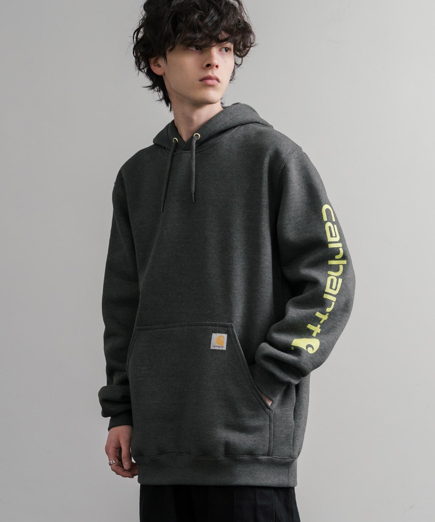 Carhartt カーハート Midweight Logo Sleeve Graphic Sweatshirt/ロゴスリーブミッドウエイトプルオーバーパーカー 15539