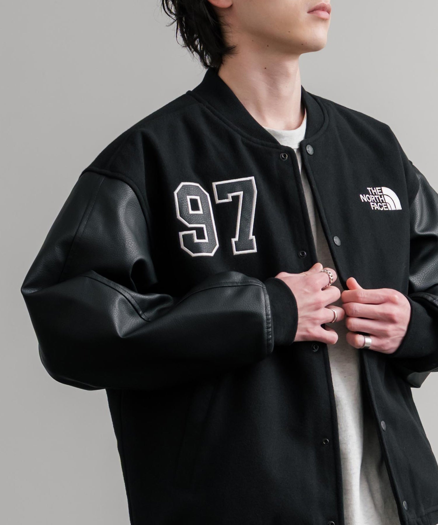 日本未展開モデル WHITE LABEL THE NORTH FACE VARSITY HEAT JACKET オーバーサイズフェイクレザー切替スタジャン/ブルゾン 15555