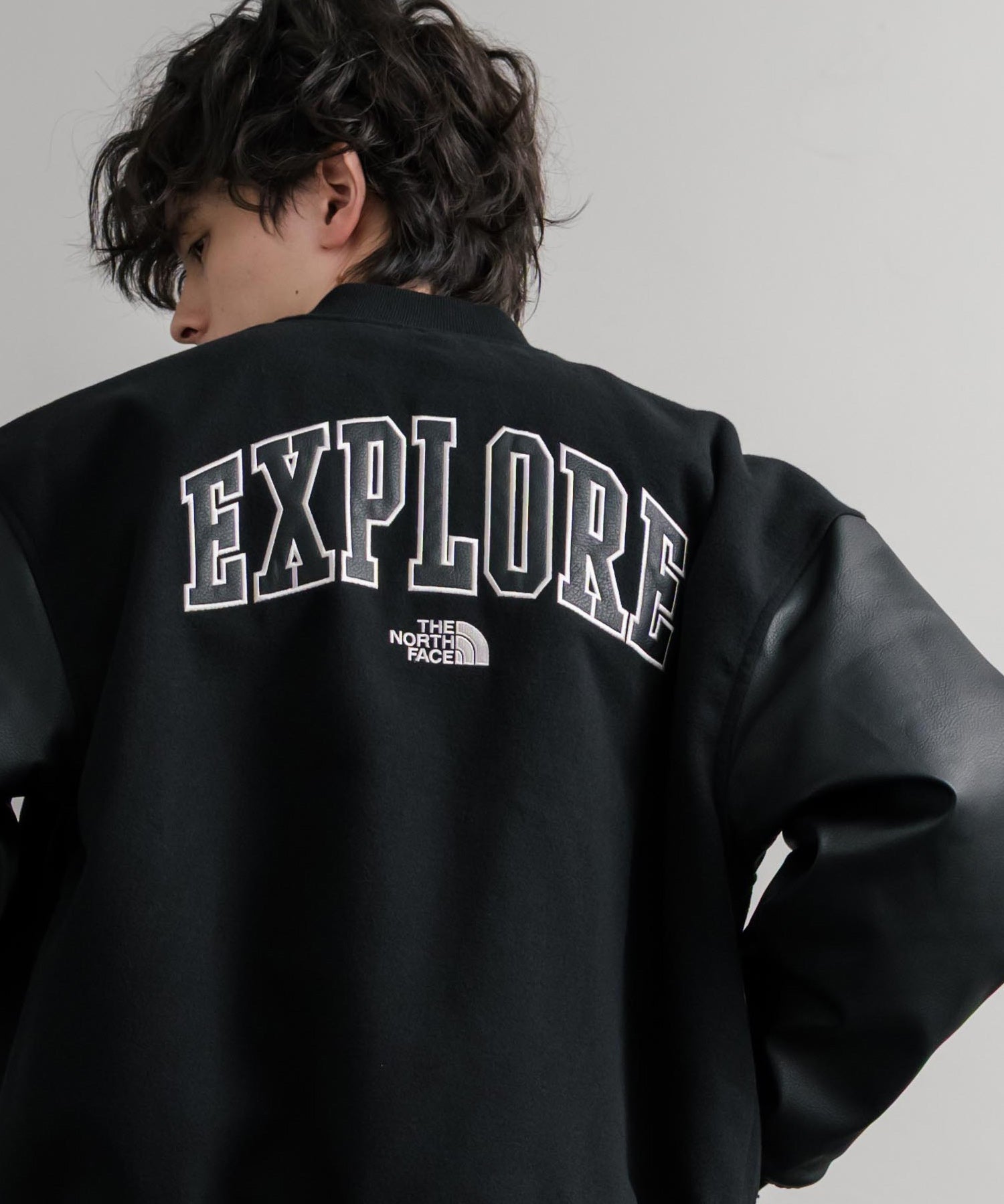 日本未展開モデル WHITE LABEL THE NORTH FACE VARSITY HEAT JACKET オーバーサイズフェイクレザー切替スタジャン/ブルゾン 15555