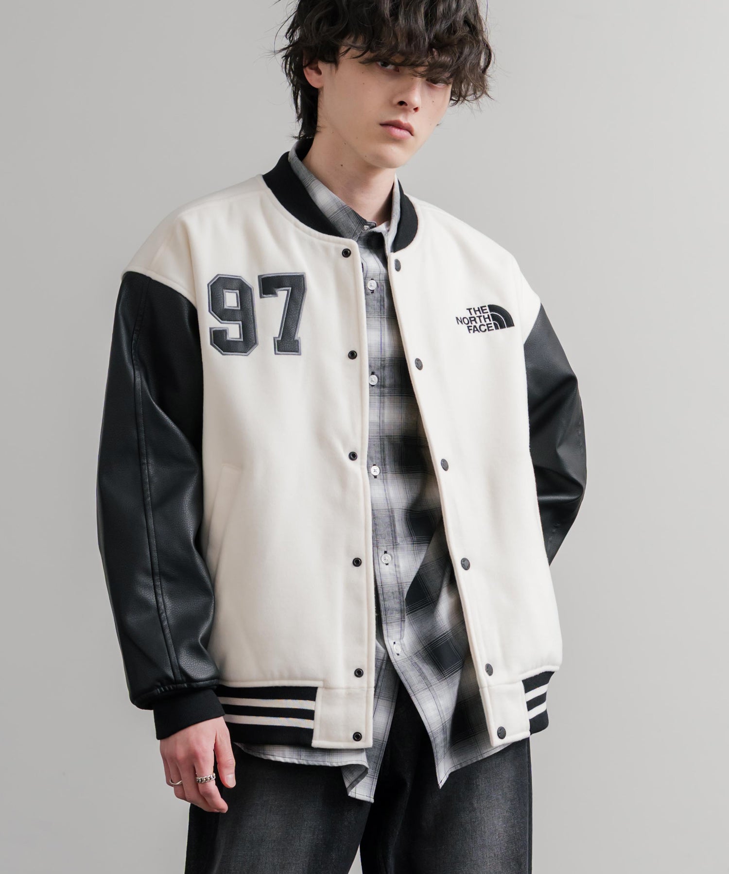 日本未展開モデル WHITE LABEL THE NORTH FACE VARSITY HEAT JACKET オーバーサイズフェイクレザー切替スタジャン/ブルゾン 15555
