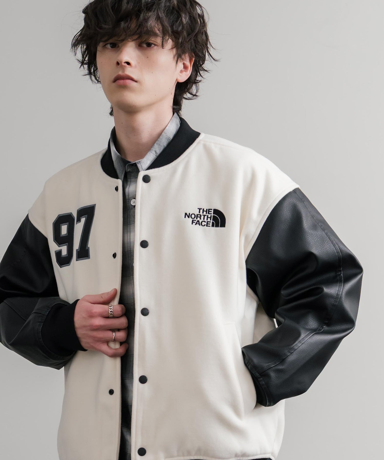 日本未展開モデル WHITE LABEL THE NORTH FACE VARSITY HEAT JACKET オーバーサイズフェイクレザー切替スタジャン/ブルゾン 15555