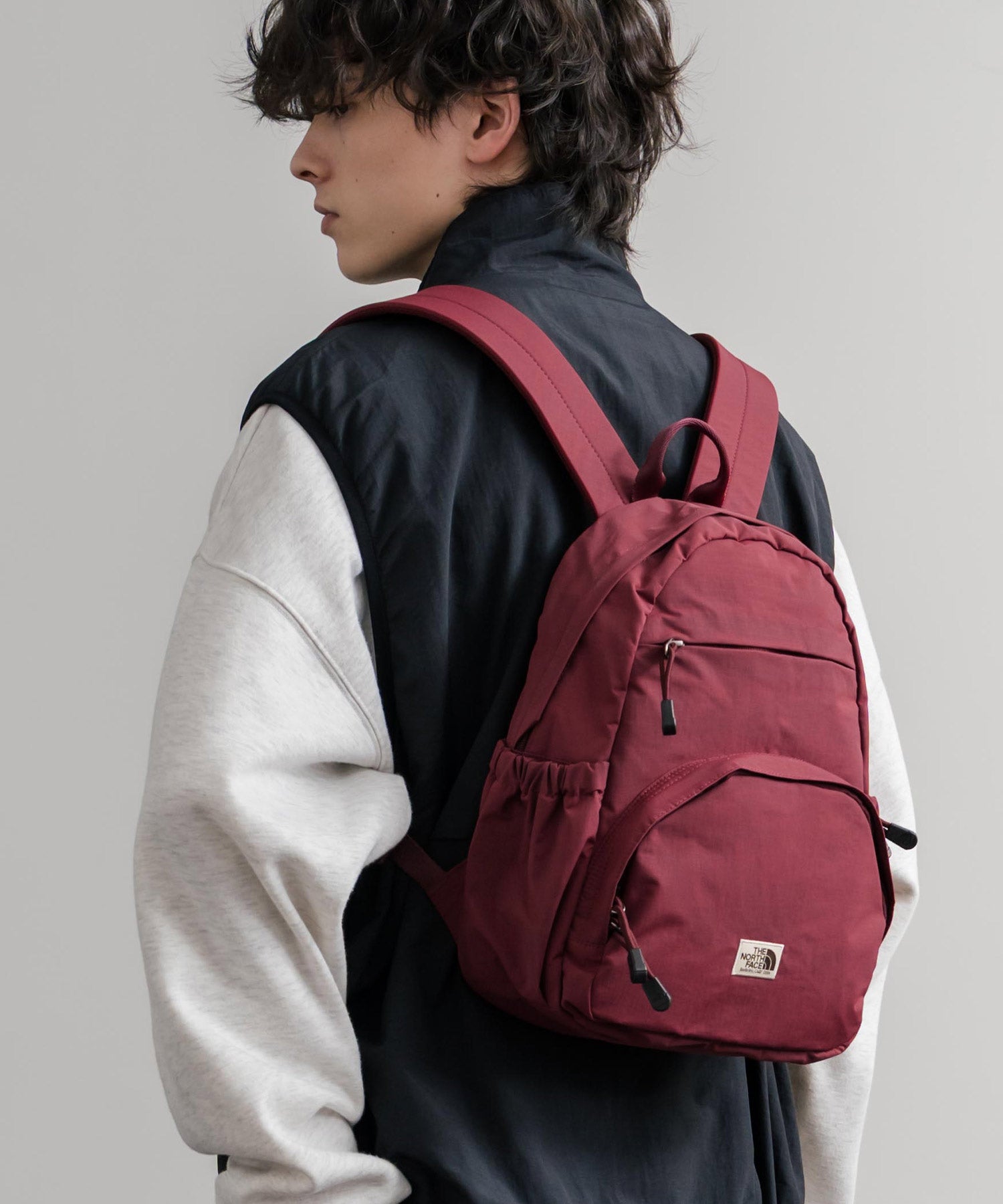 日本未展開モデル WHITE LABEL THE NORTH FACE ELECTRON SLING BAG