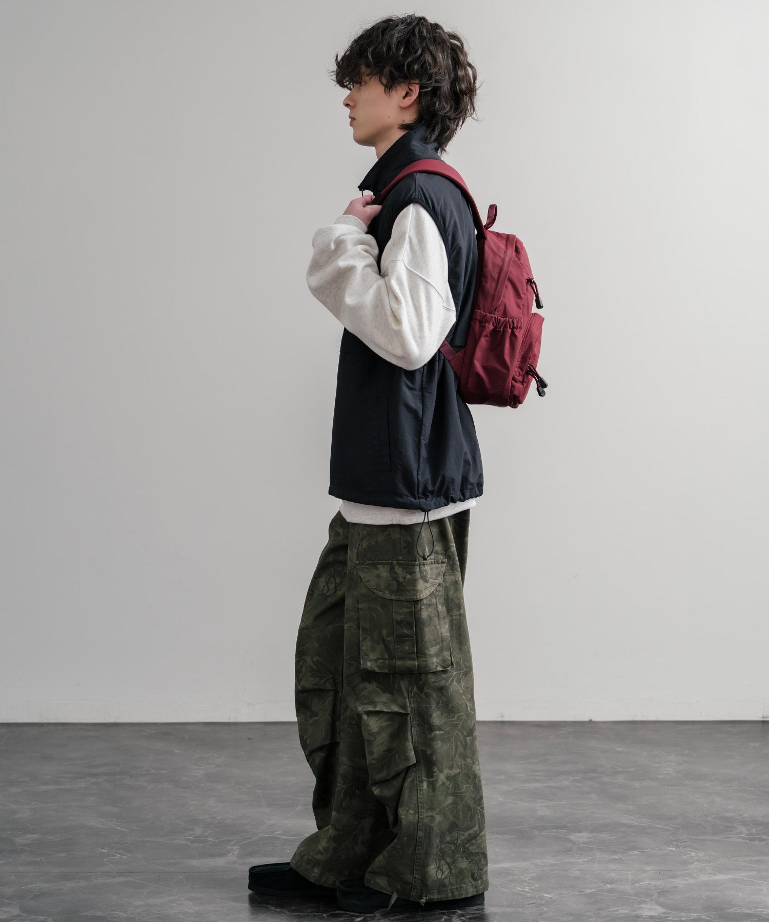 日本未展開モデル WHITE LABEL THE NORTH FACE ELECTRON SLING BAG ミニバックパック 15572