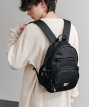 日本未展開モデル WHITE LABEL THE NORTH FACE ELECTRON SLING BAG ミニバックパック 15572
