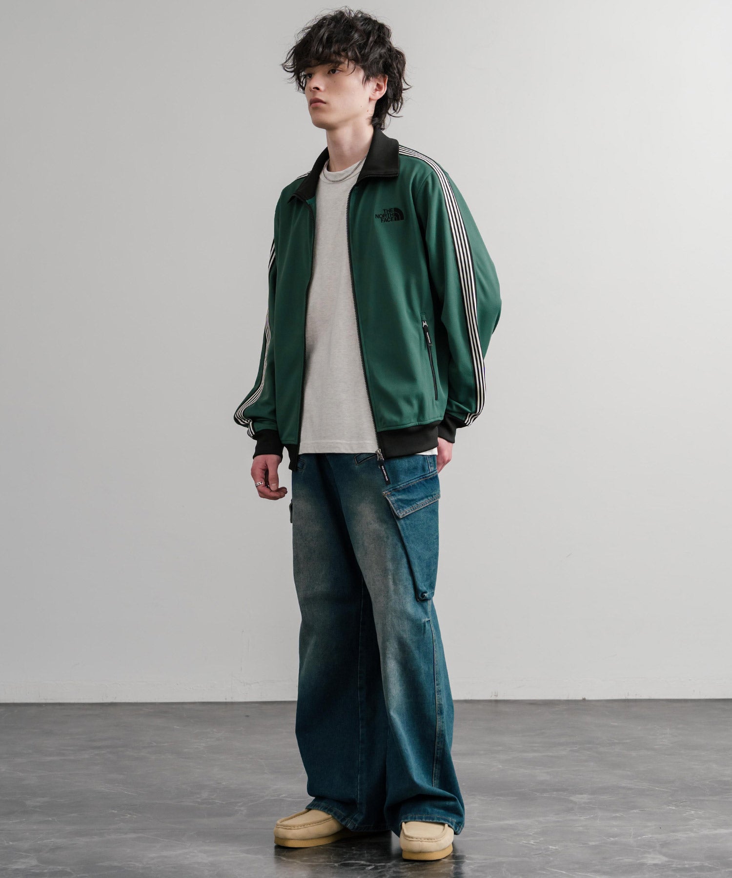 日本未展開モデル THE NORTH FACE ザ・ノースフェイス WHITE LABEL ホワイトレーベル TNF TRACK JACKET ワンポイントロゴ刺繍トラックジャケット 15574