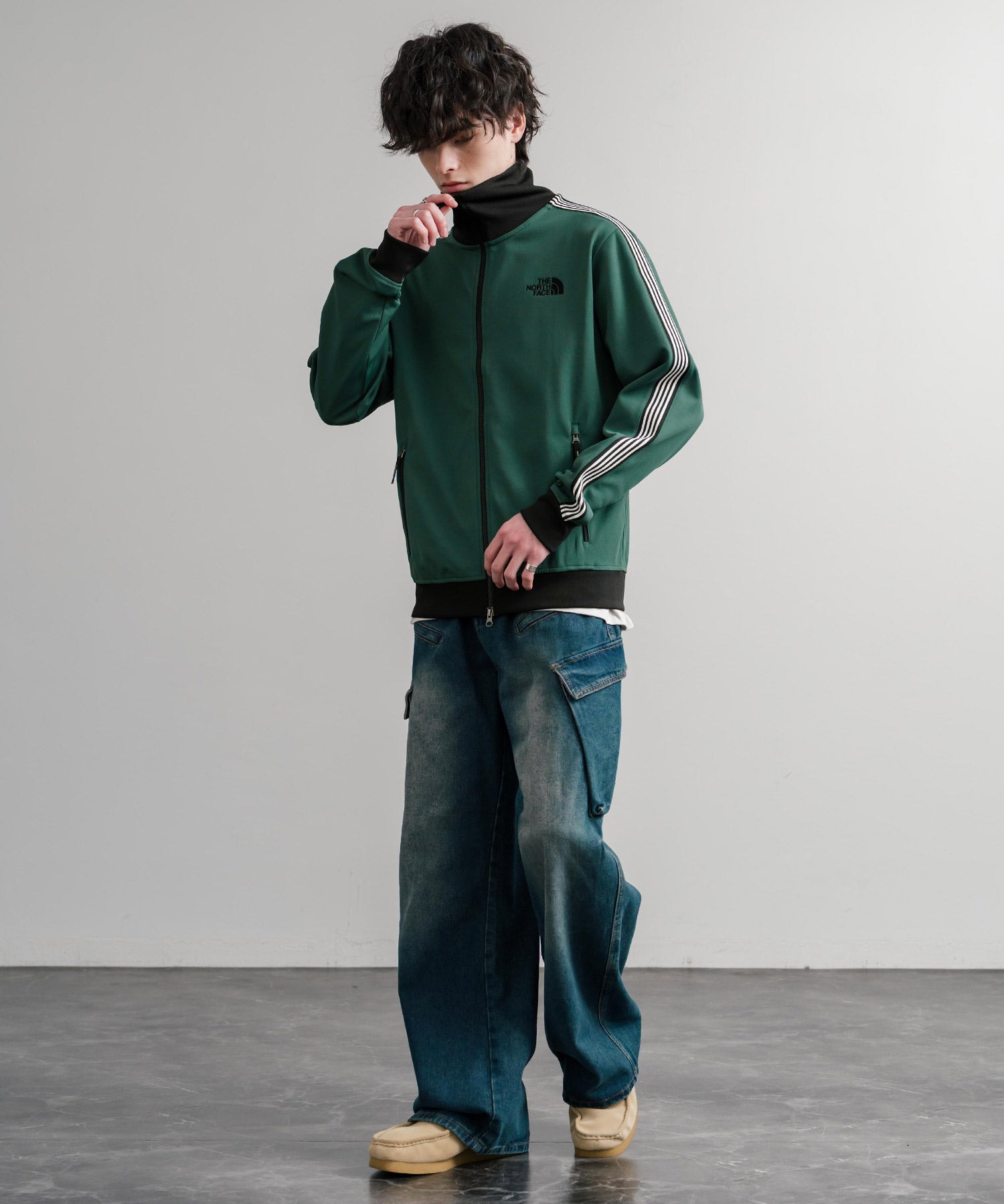 日本未展開モデル THE NORTH FACE ザ・ノースフェイス WHITE LABEL ホワイトレーベル TNF TRACK JACKET ワンポイントロゴ刺繍トラックジャケット 15574