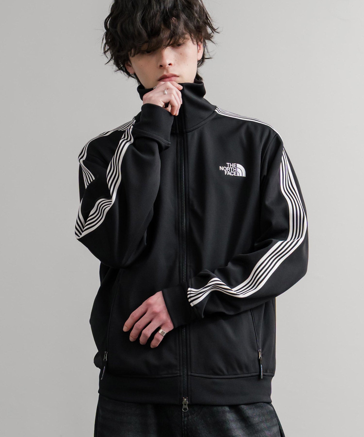 日本未展開モデル THE NORTH FACE ザ・ノースフェイス WHITE LABEL ホワイトレーベル TNF TRACK JACKET ワンポイントロゴ刺繍トラックジャケット 15574
