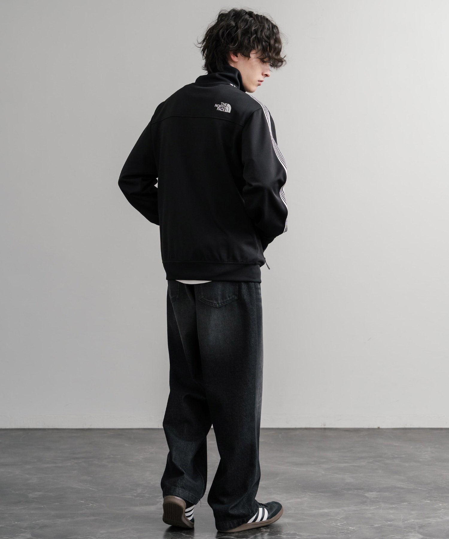 日本未展開モデル THE NORTH FACE ザ・ノースフェイス WHITE LABEL ホワイトレーベル TNF TRACK JACKET ワンポイントロゴ刺繍トラックジャケット 15574