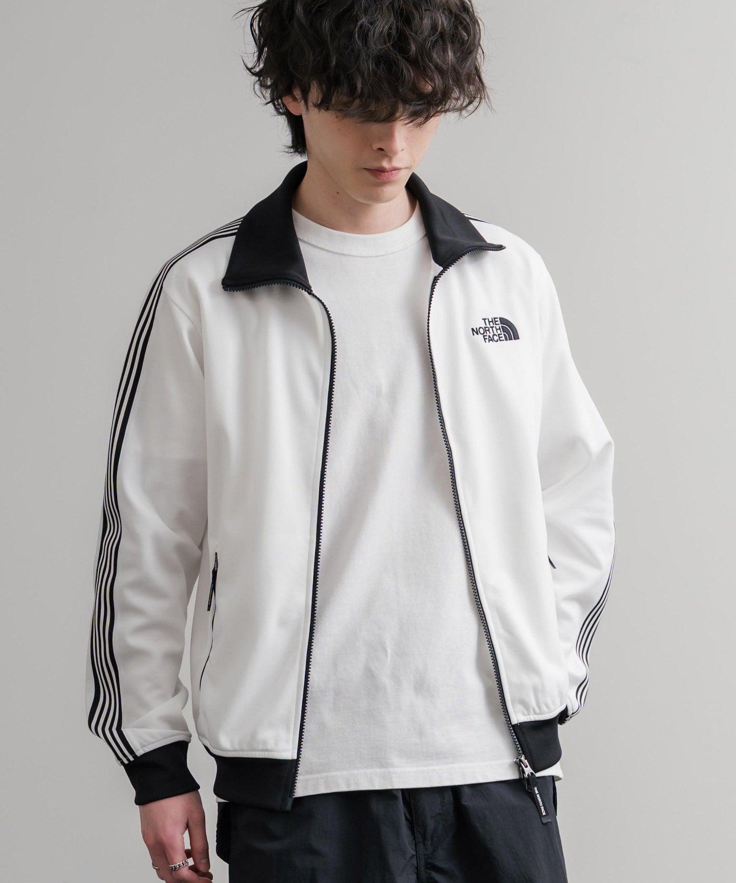 日本未発売　ノースフェイス　ホワイトレーベル　トラックジャケット　L 日本未展開モデル THE NORTH FACE ザ・ノースフェイス WHITE LABEL