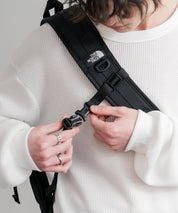 日本未展開モデル WHITE LABEL THE NORTH FACE ELECTRON SLING BAG スリングバッグ 15575