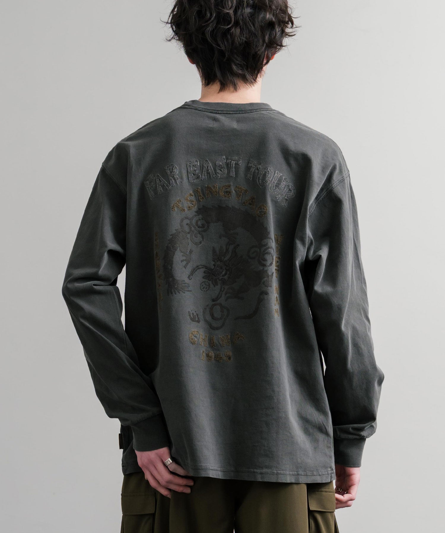 KRIFF MAYER クリフメイヤー オーバーサイズスーベニア刺繍クルーネック長袖Tシャツ(龍) /ロンT 2537202 15602