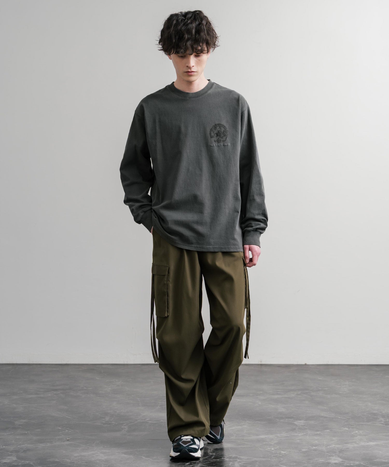 KRIFF MAYER クリフメイヤー オーバーサイズスーベニア刺繍クルーネック長袖Tシャツ(龍) /ロンT 2537202 15602