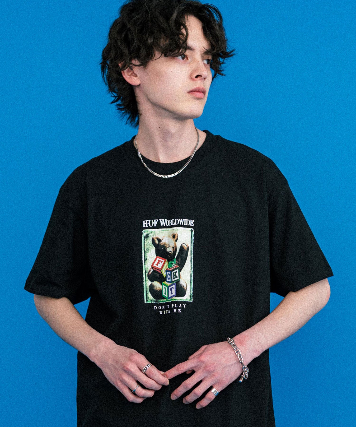 新色追加 HUF ハフ オーバーサイズアソートプリント半袖Tシャツ 15626