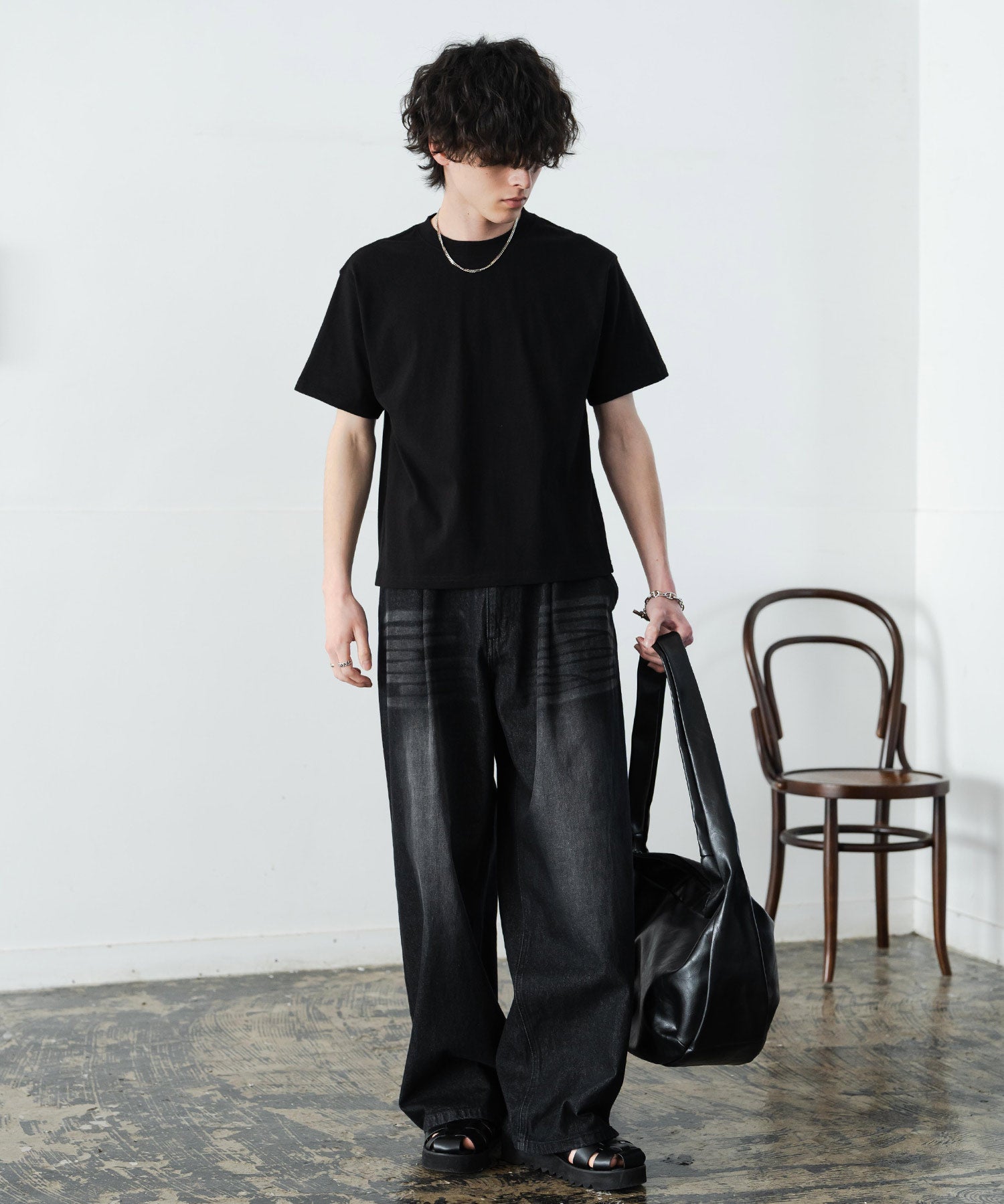 ケミカル加工 ショート丈 短丈 クロップド 半袖コットンクルーネックTシャツ 15631