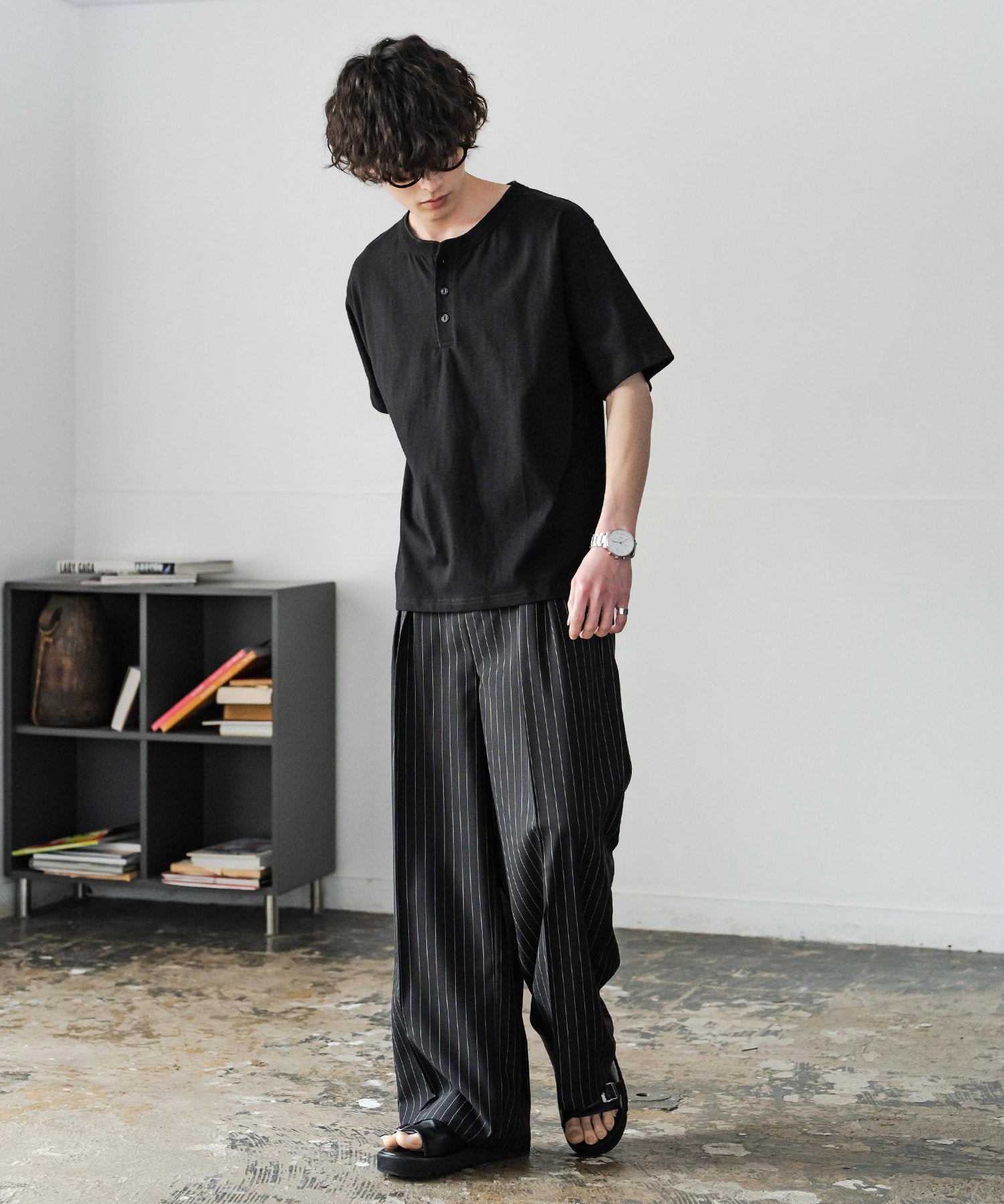 ケミカル加工 短丈 クロップド ショート丈半袖コットンヘンリーネックTシャツ 15632