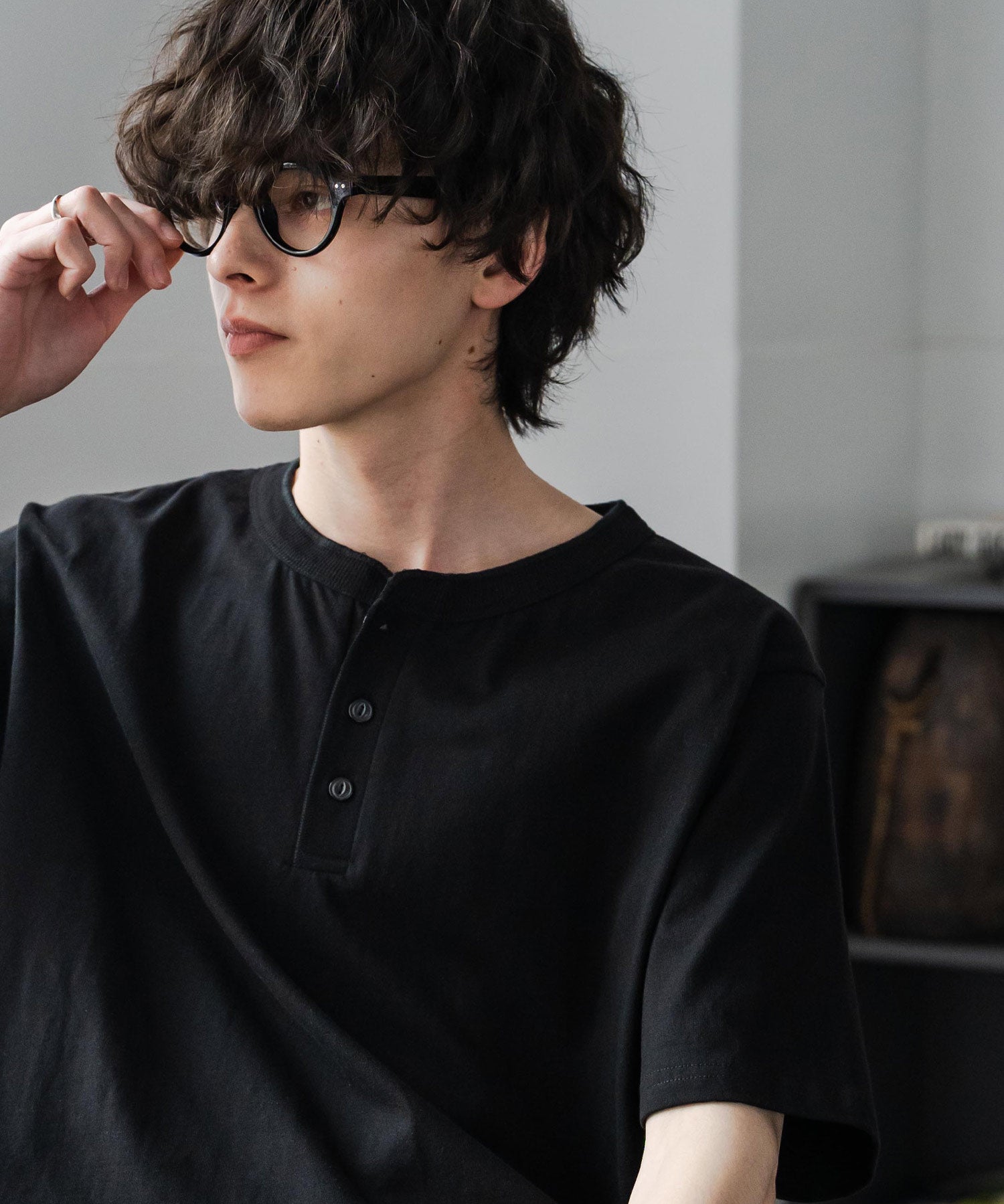 ケミカル加工 短丈 クロップド ショート丈半袖コットンヘンリーネックTシャツ 15632