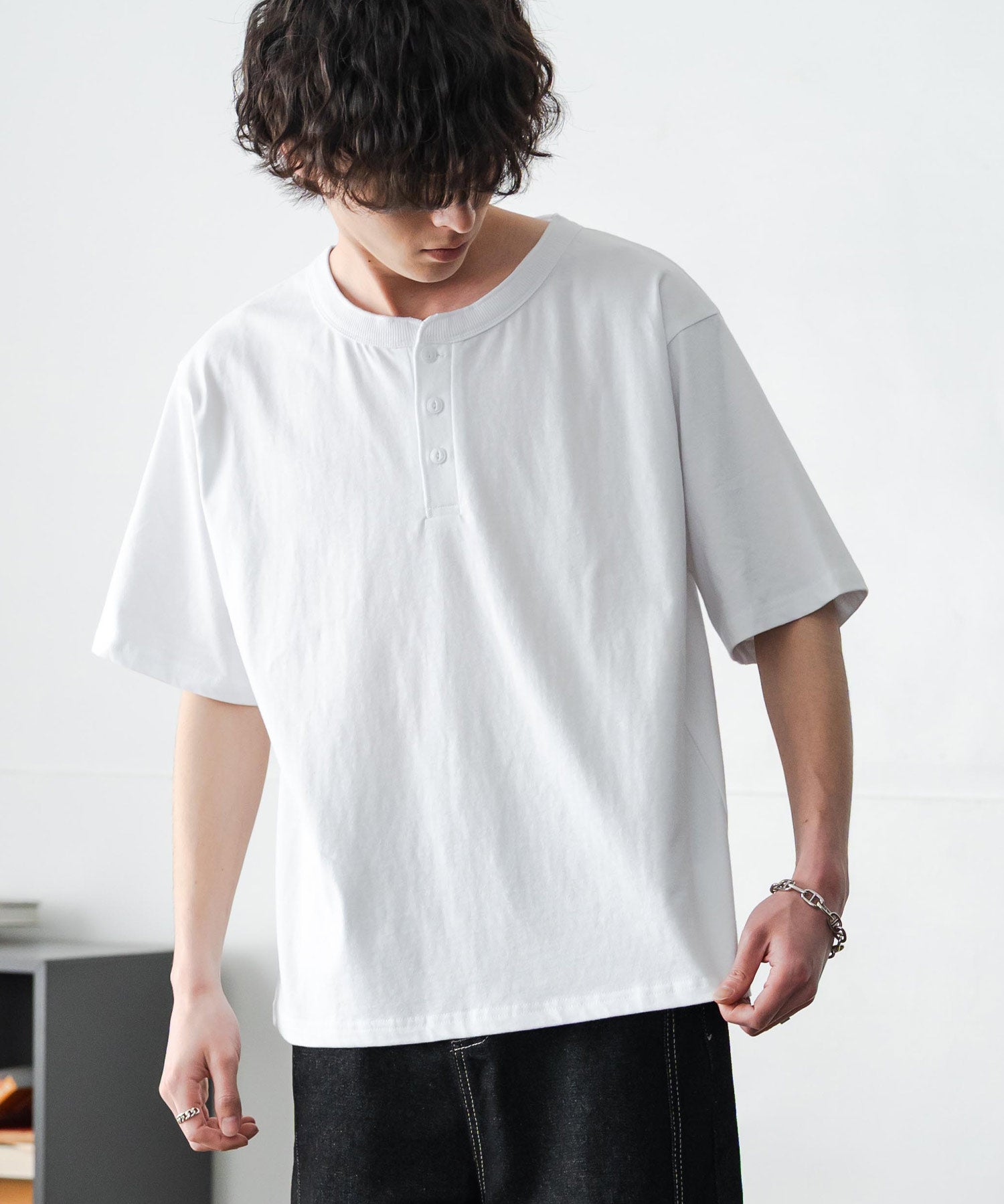 ケミカル加工 短丈 クロップド ショート丈半袖コットンヘンリーネックTシャツ 15632