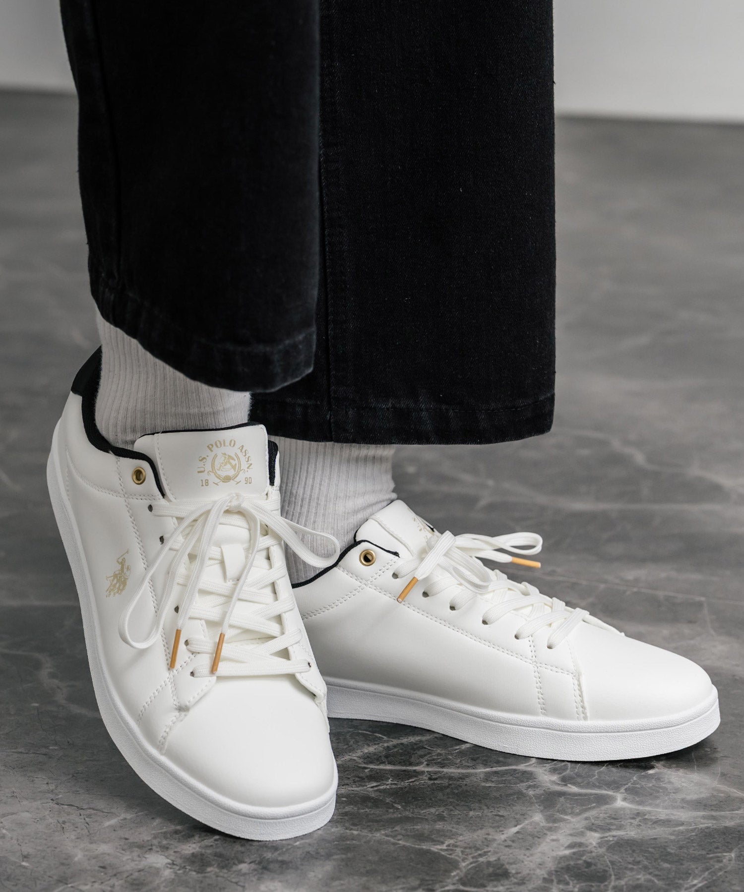 U.S. POLO ASSN. ユーエスポロアッスン ローカット 紐靴コートスニーカー 15640