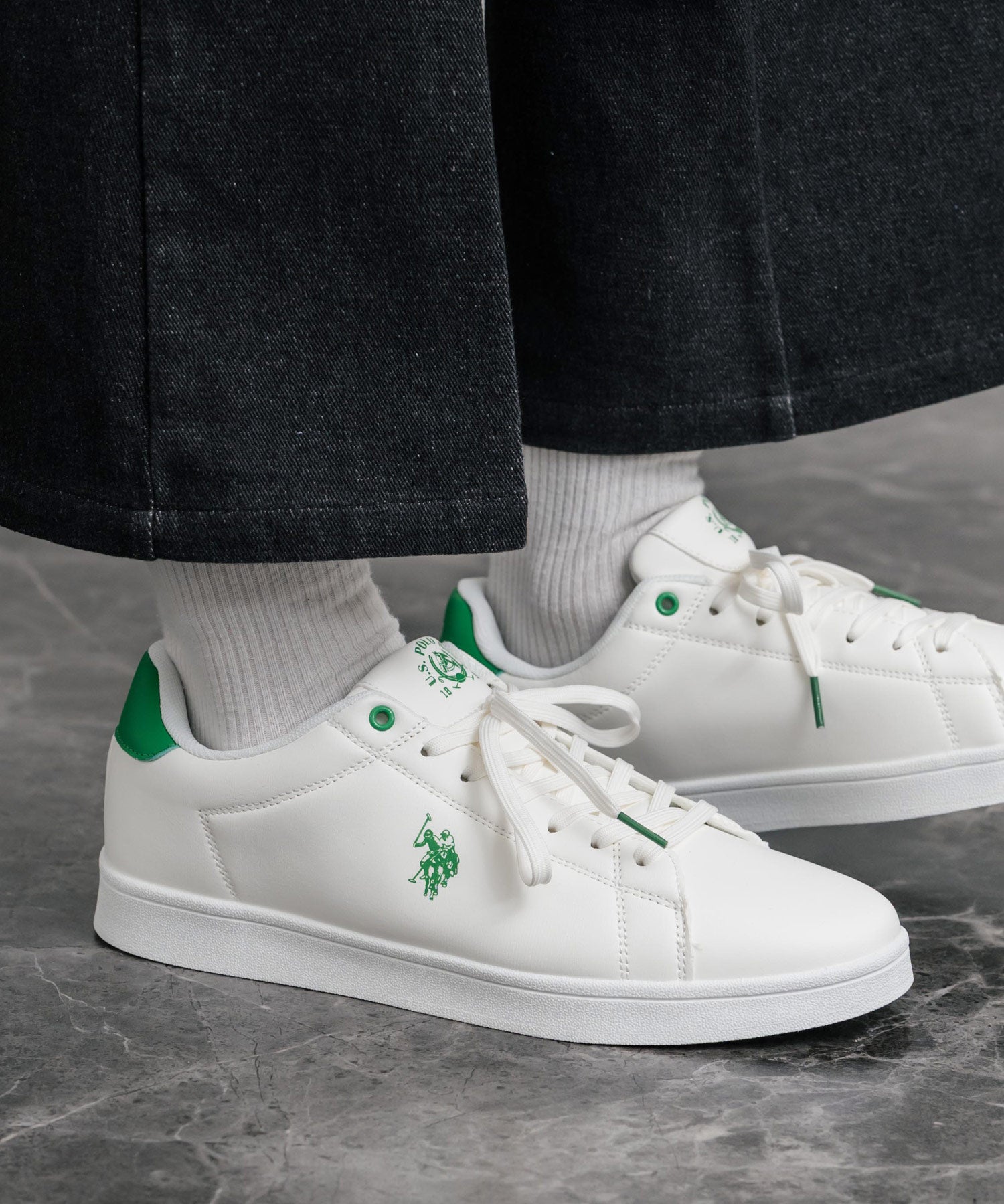 U.S. POLO ASSN. ユーエスポロアッスン ローカット 紐靴コートスニーカー 15640