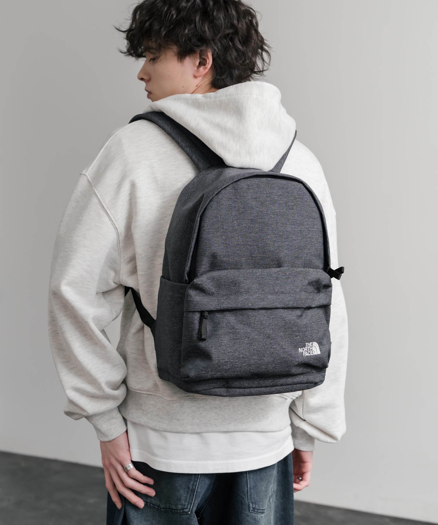 THE NORTH FACE ザ・ノースフェイス TNF DAY PACK M デイパック/ナイロンリュック 15649