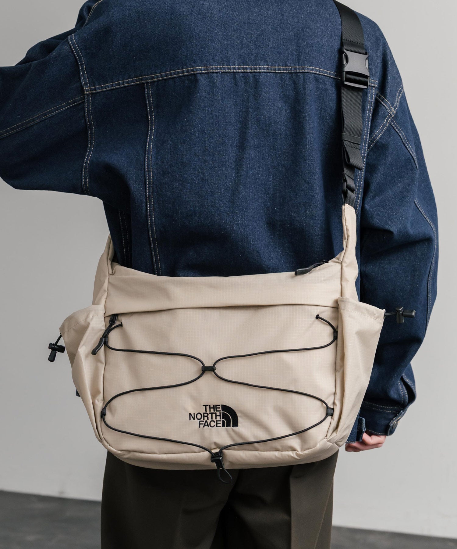 THE NORTH FACE ザ・ノースフェイス BOREALIS SOFT MESSENGER