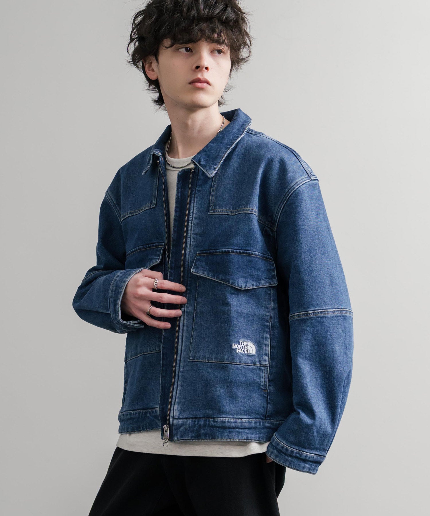 日本未展開モデル WHITE LABEL THE NORTH FACE DENIM TRUCKER JACKET ワンポイントロゴ刺繍ワークデニムジャケット 15653