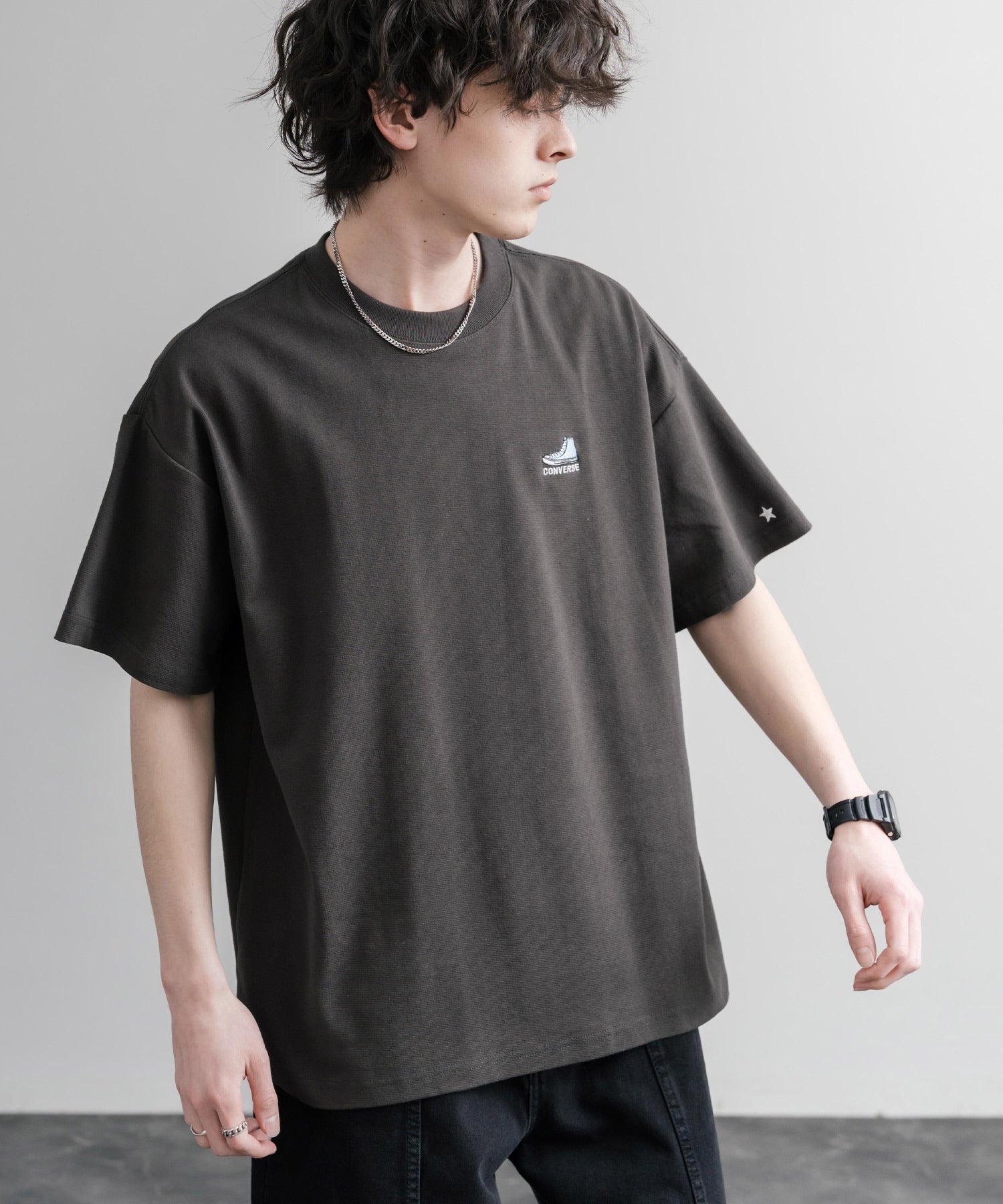 CONVERSE コンバース オーバーサイズフライスシューズエンブレム刺繍半袖ロゴTシャツ 15724