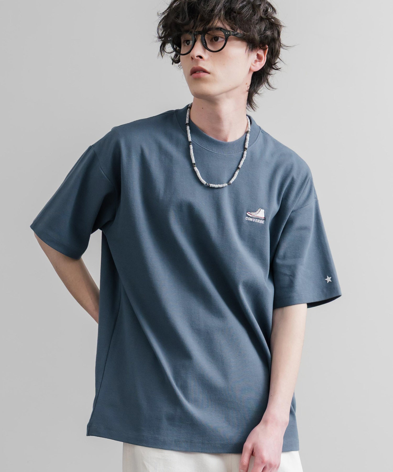 CONVERSE コンバース オーバーサイズフライスシューズエンブレム刺繍半袖ロゴTシャツ 15724