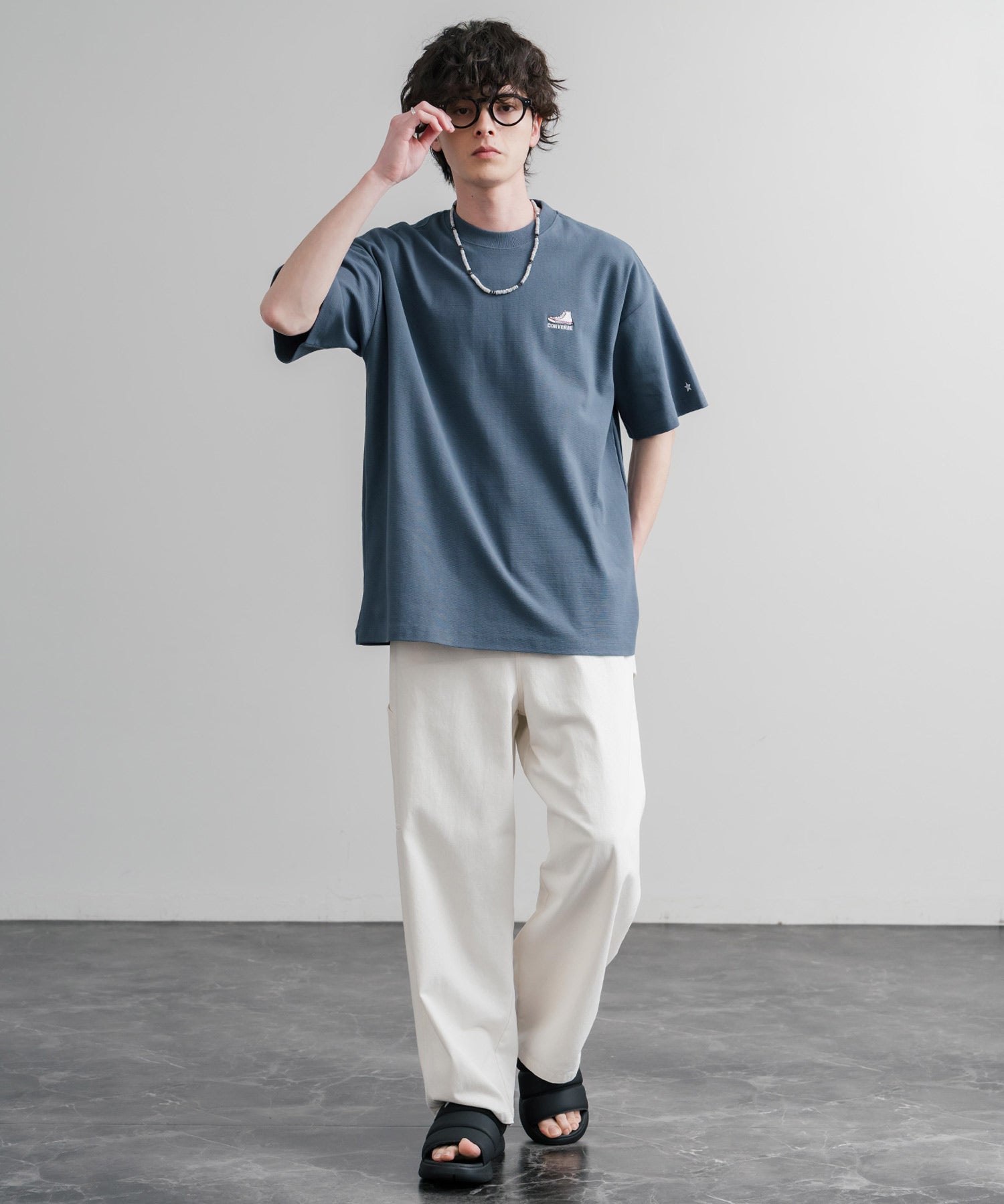 CONVERSE コンバース オーバーサイズフライスシューズエンブレム刺繍半袖ロゴTシャツ 15724