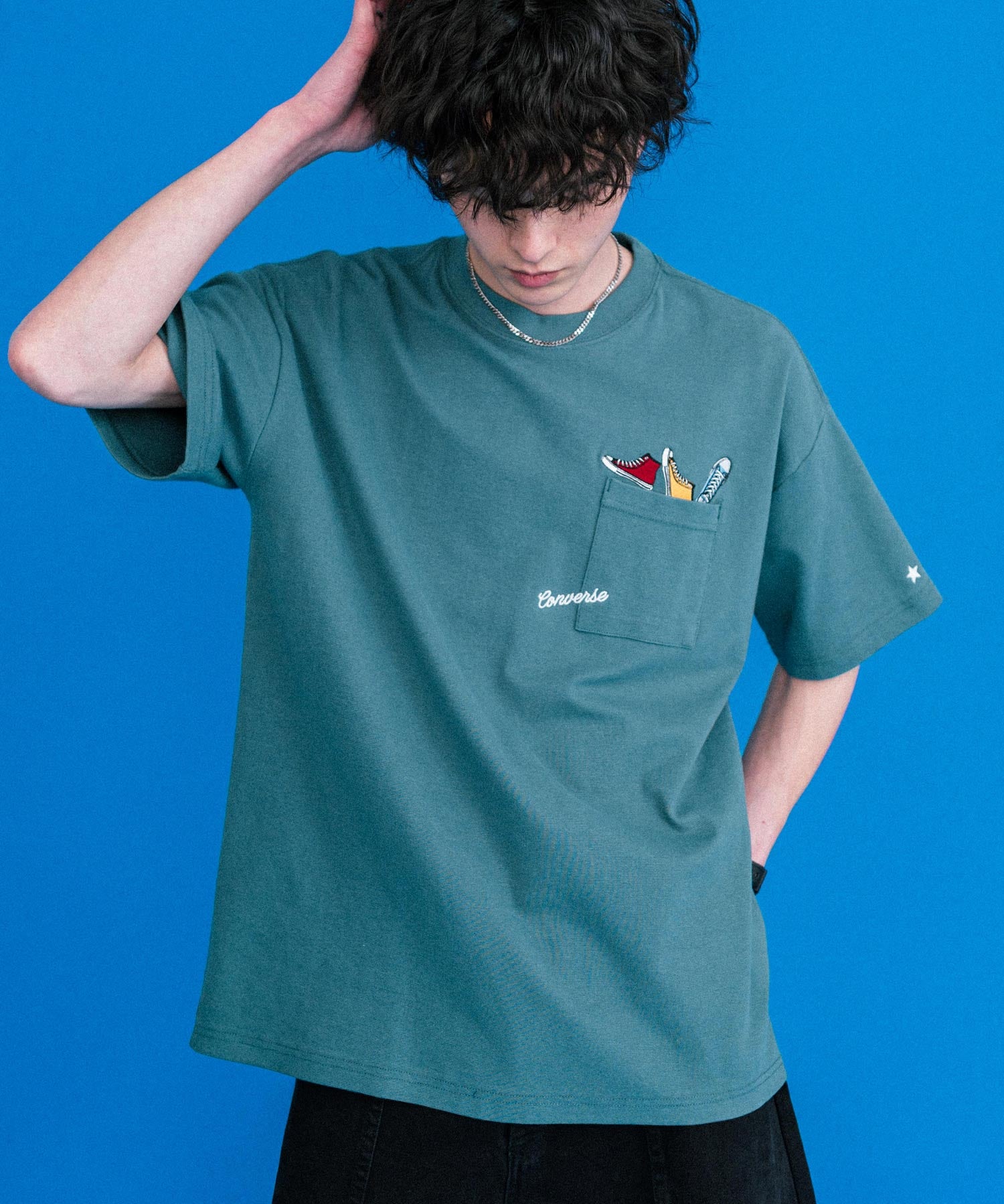 CONVERSE コンバース オーバーサイズフライスシューズエンブレム刺繍胸ポケット付きクルーネック半袖Tシャツ 15725