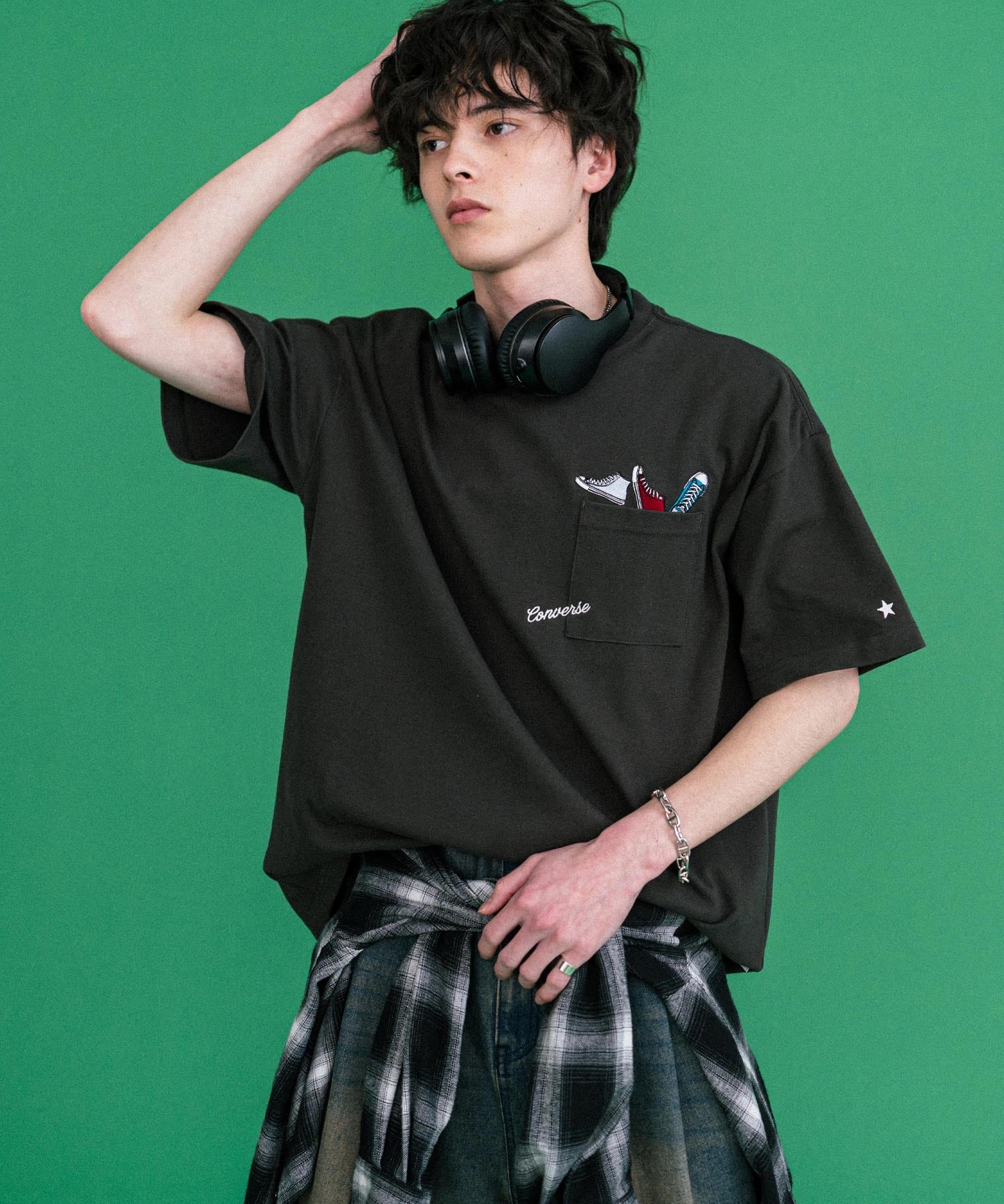 CONVERSE コンバース オーバーサイズフライスシューズエンブレム刺繍胸ポケット付きクルーネック半袖Tシャツ 15725