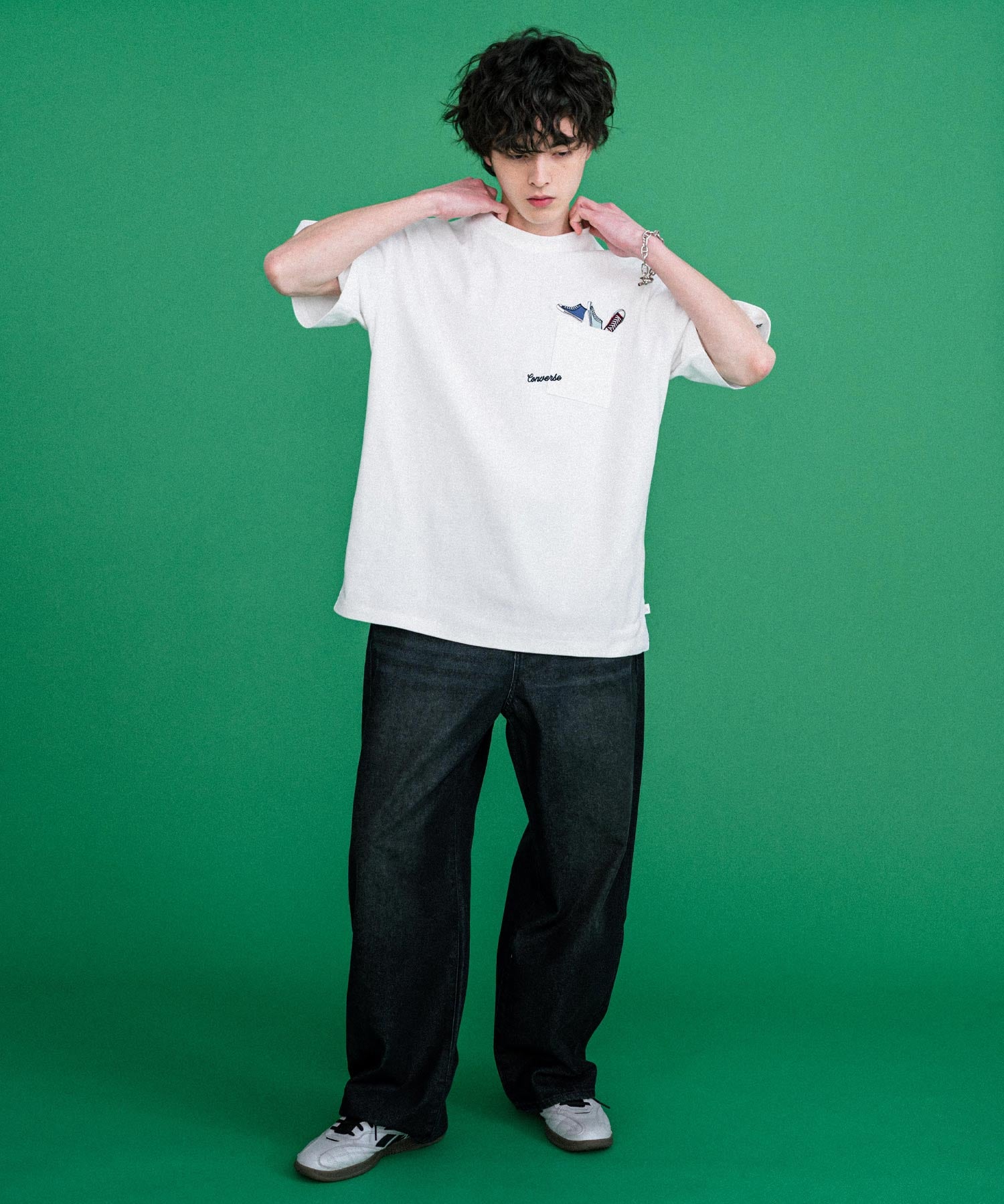 CONVERSE コンバース オーバーサイズフライスシューズエンブレム刺繍胸ポケット付きクルーネック半袖Tシャツ 15725