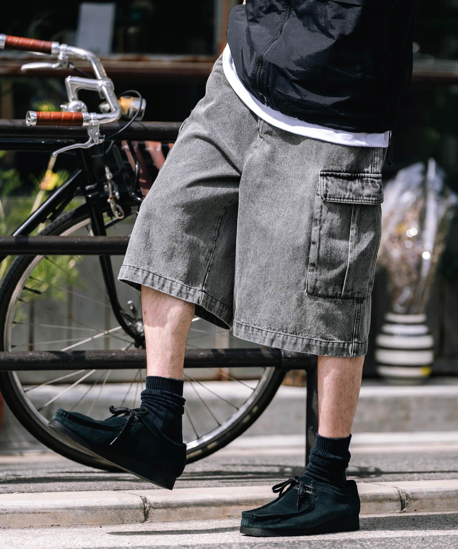 ケミカルウォッシュ オーバーダイ ワイドデニムカーゴハーフパンツ 15733